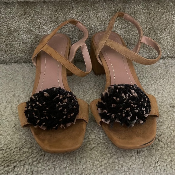 Zara women heels - Picture 1 of 2